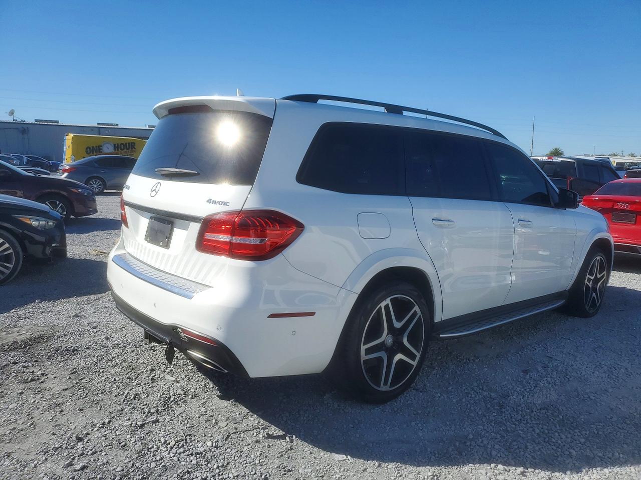 2017 MERCEDES-BENZ GLS 550 4MATIC photo 5