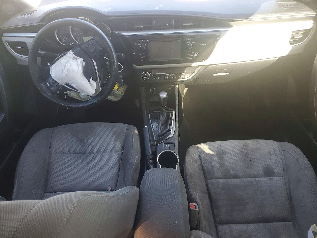 2016 TOYOTA COROLLA photo 15