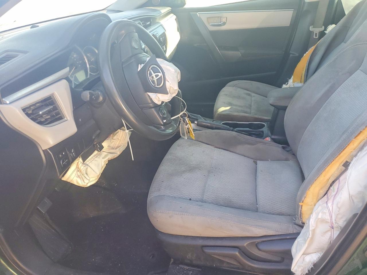 2016 TOYOTA COROLLA photo 13
