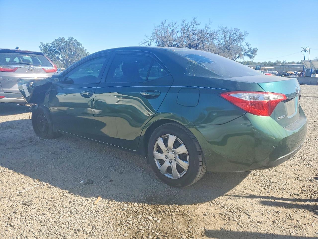 2016 TOYOTA COROLLA photo 3