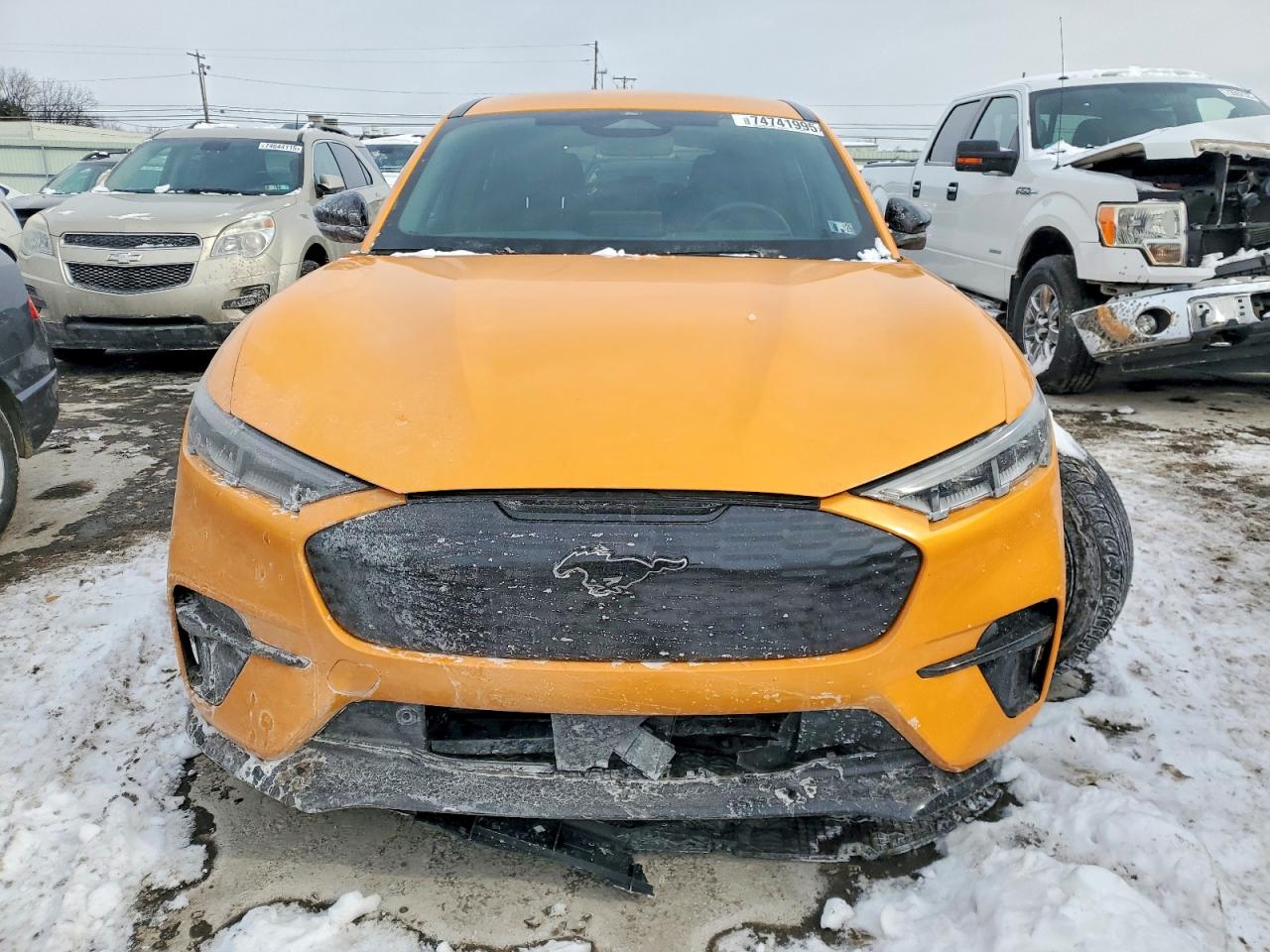 2021 FORD MUSTANG MACH-E GT photo 9
