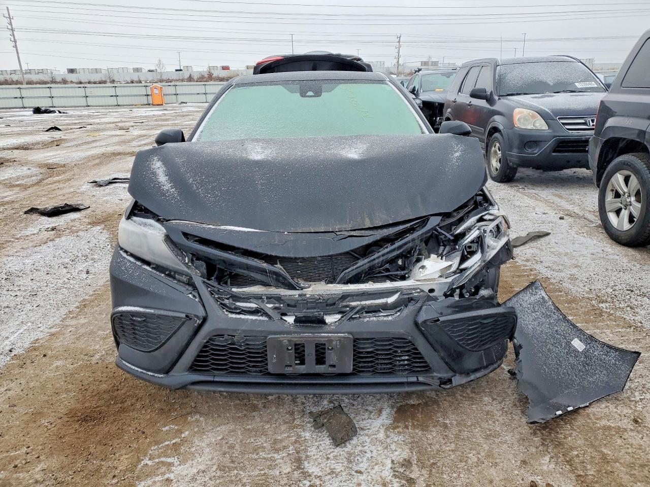 2024 TOYOTA CAMRY SE NIGHT SHADE photo 9