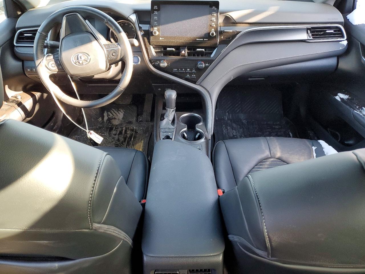 2024 TOYOTA CAMRY SE NIGHT SHADE photo 15