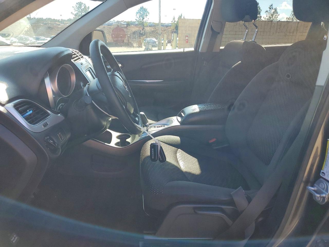 2018 DODGE JOURNEY SXT photo 7