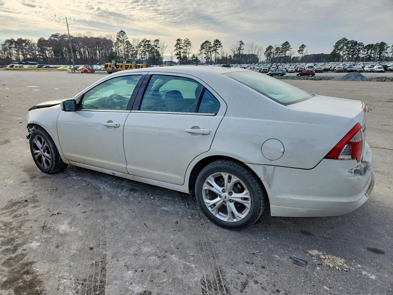 2012 FORD FUSION SE photo 3