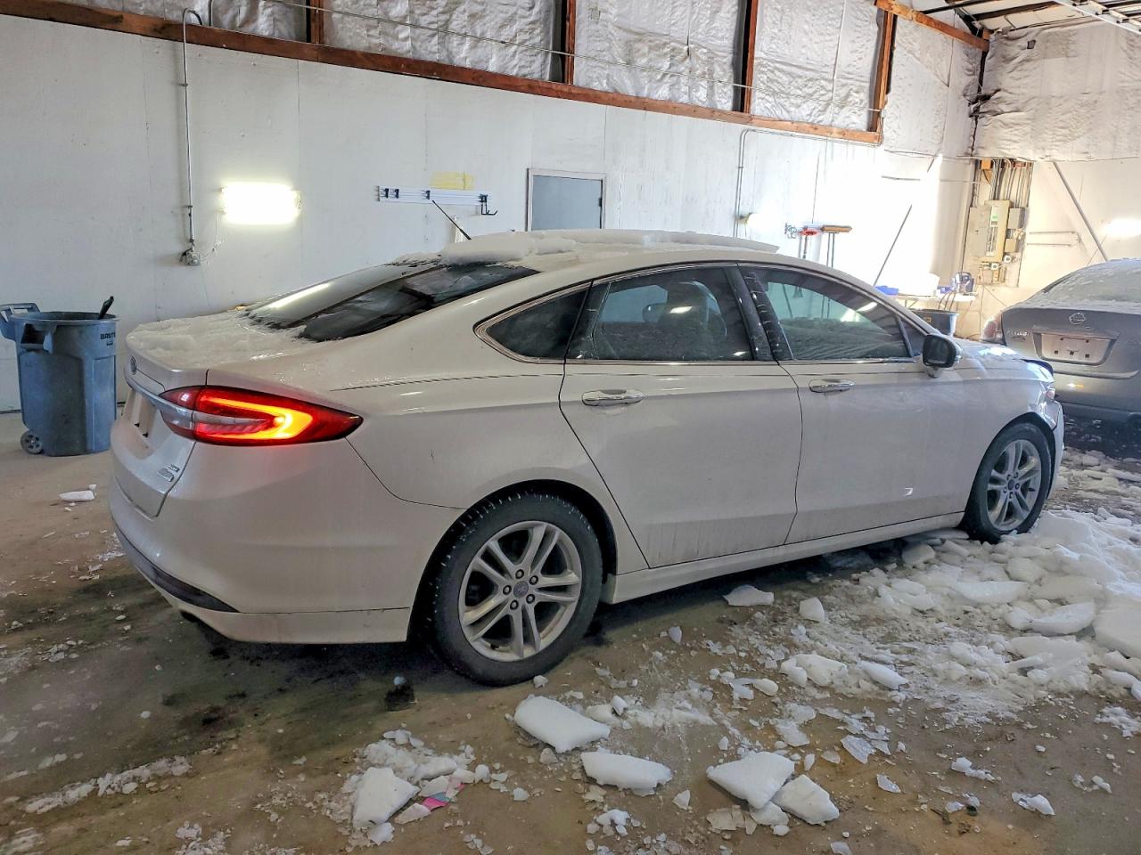 2018 FORD FUSION SE photo 5