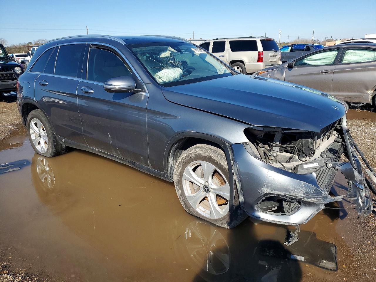 2018 MERCEDES-BENZ GLC 300 photo 4