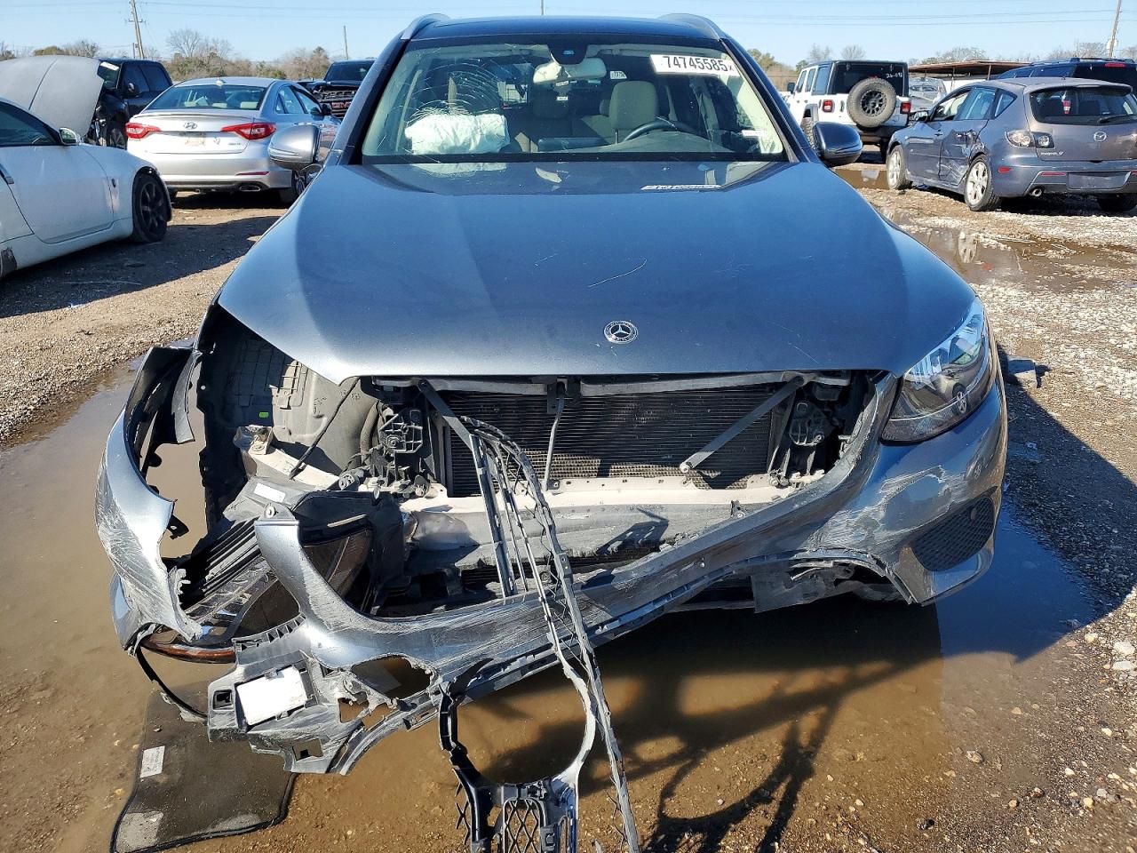 2018 MERCEDES-BENZ GLC 300 photo 5