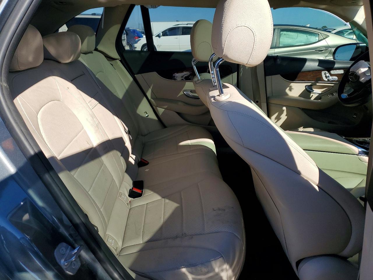 2018 MERCEDES-BENZ GLC 300 photo 10