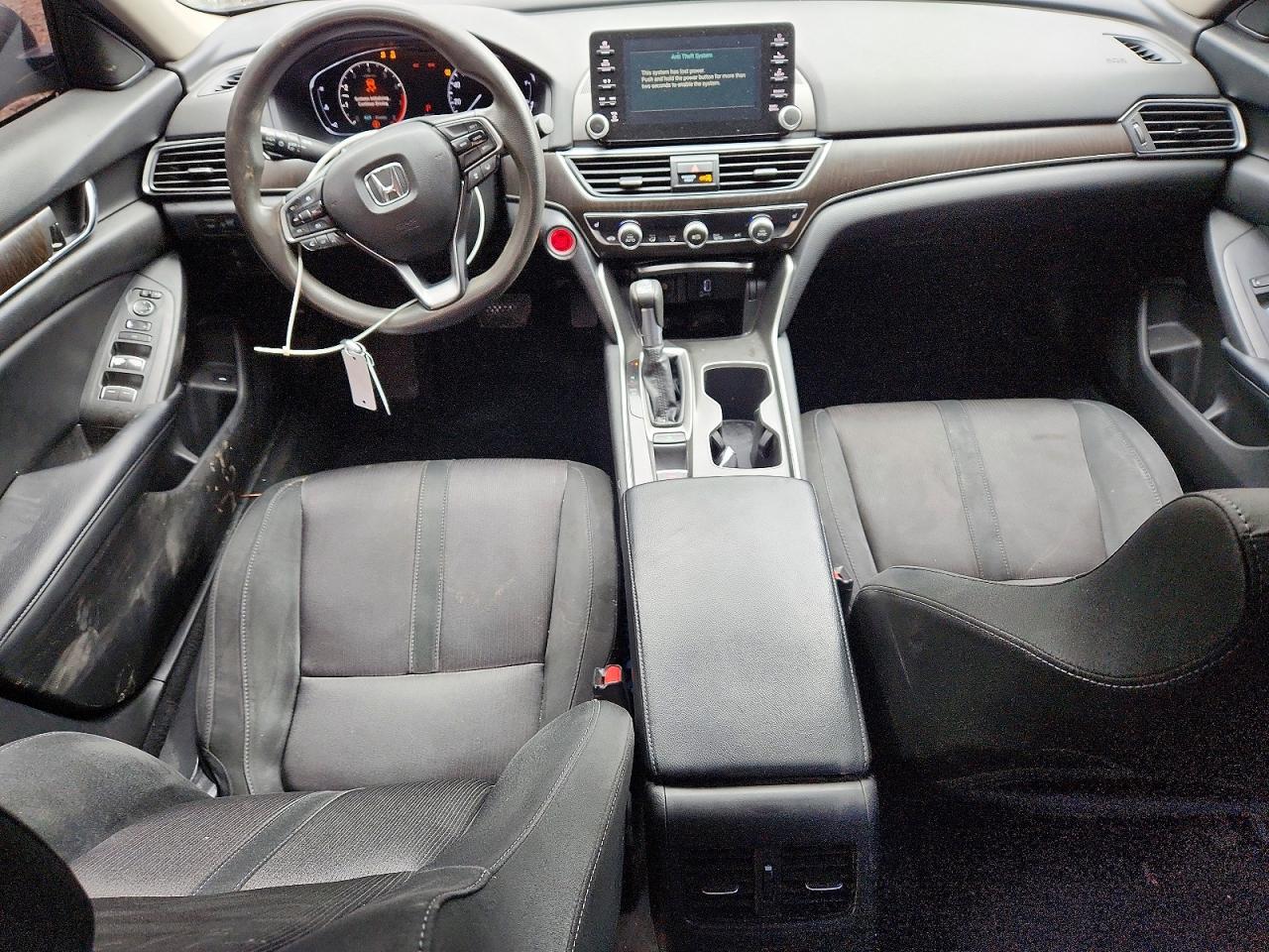 2018 HONDA ACCORD EX photo 8