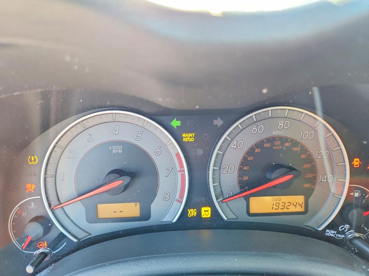 2010 TOYOTA COROLLA S photo 17