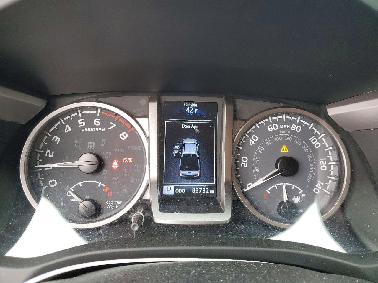 2022 TOYOTA TACOMA SR5 V6 photo 25