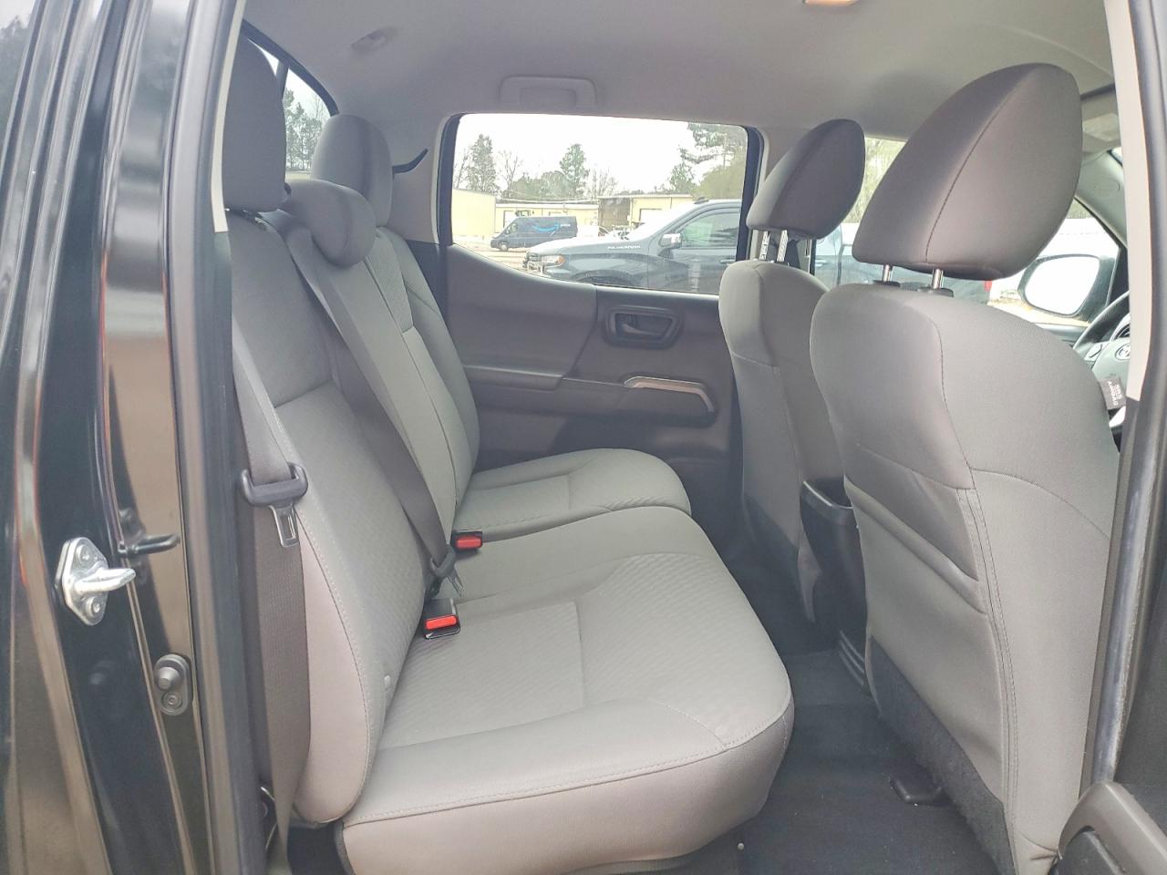 2022 TOYOTA TACOMA SR5 V6 photo 28
