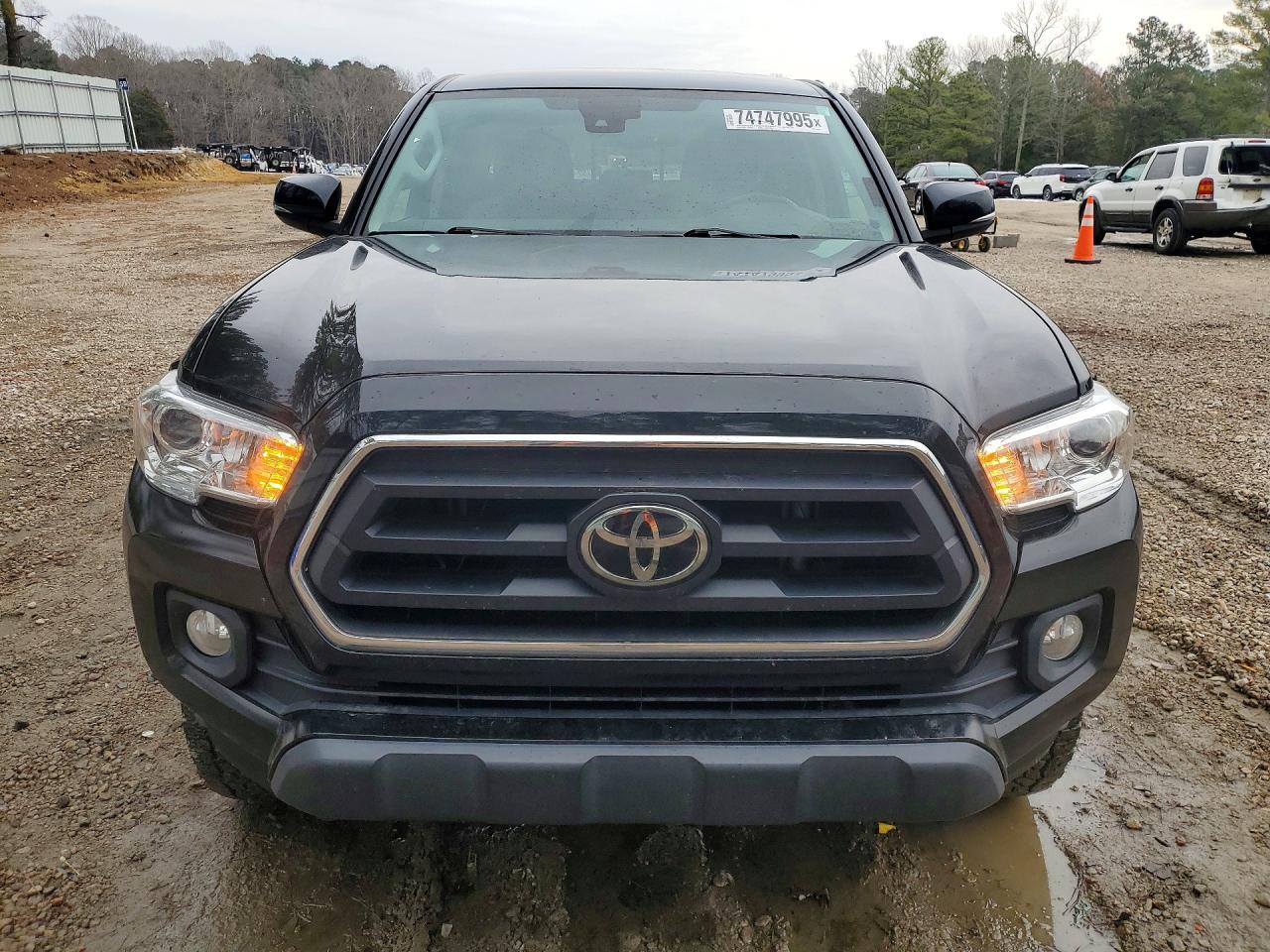 2022 TOYOTA TACOMA SR5 V6 photo 13