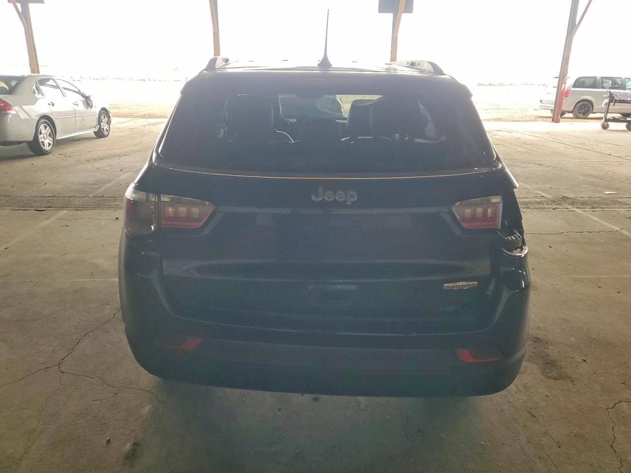 2022 JEEP COMPASS LATITUDE photo 16