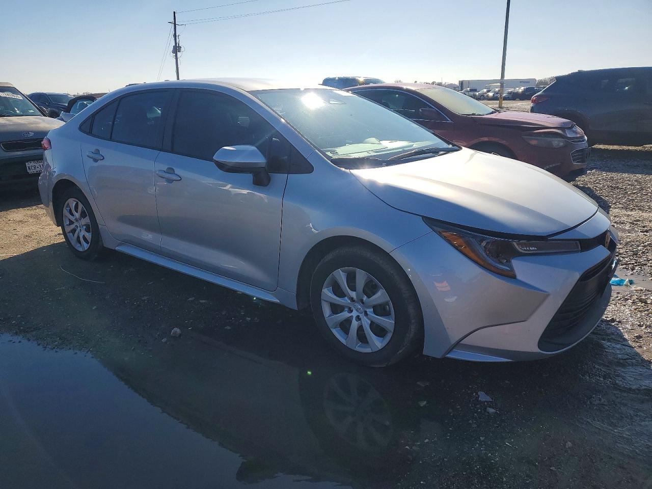 2025 TOYOTA COROLLA LE photo 7