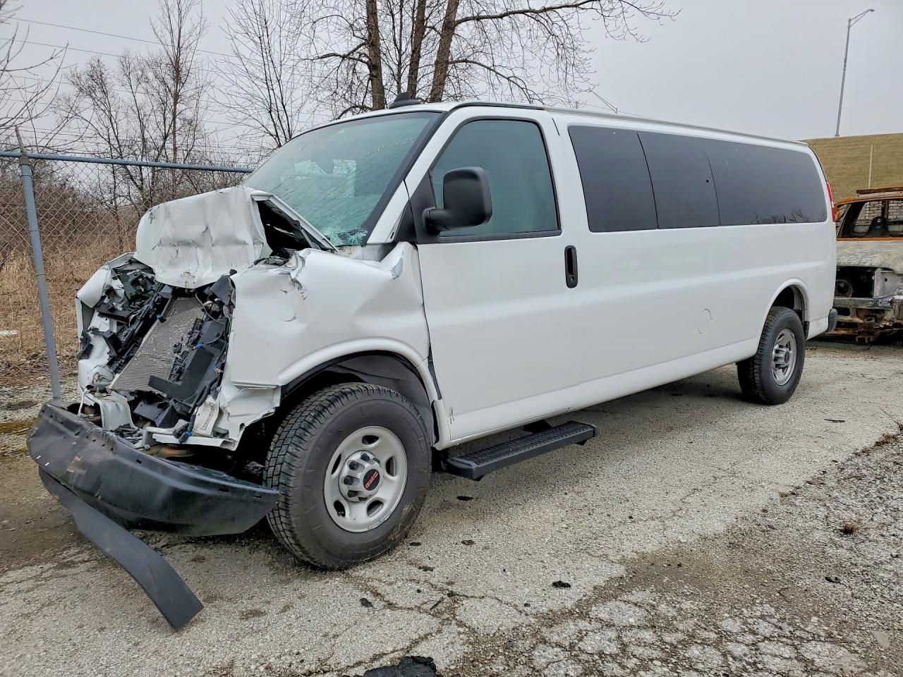 2023 GMC SAVANA