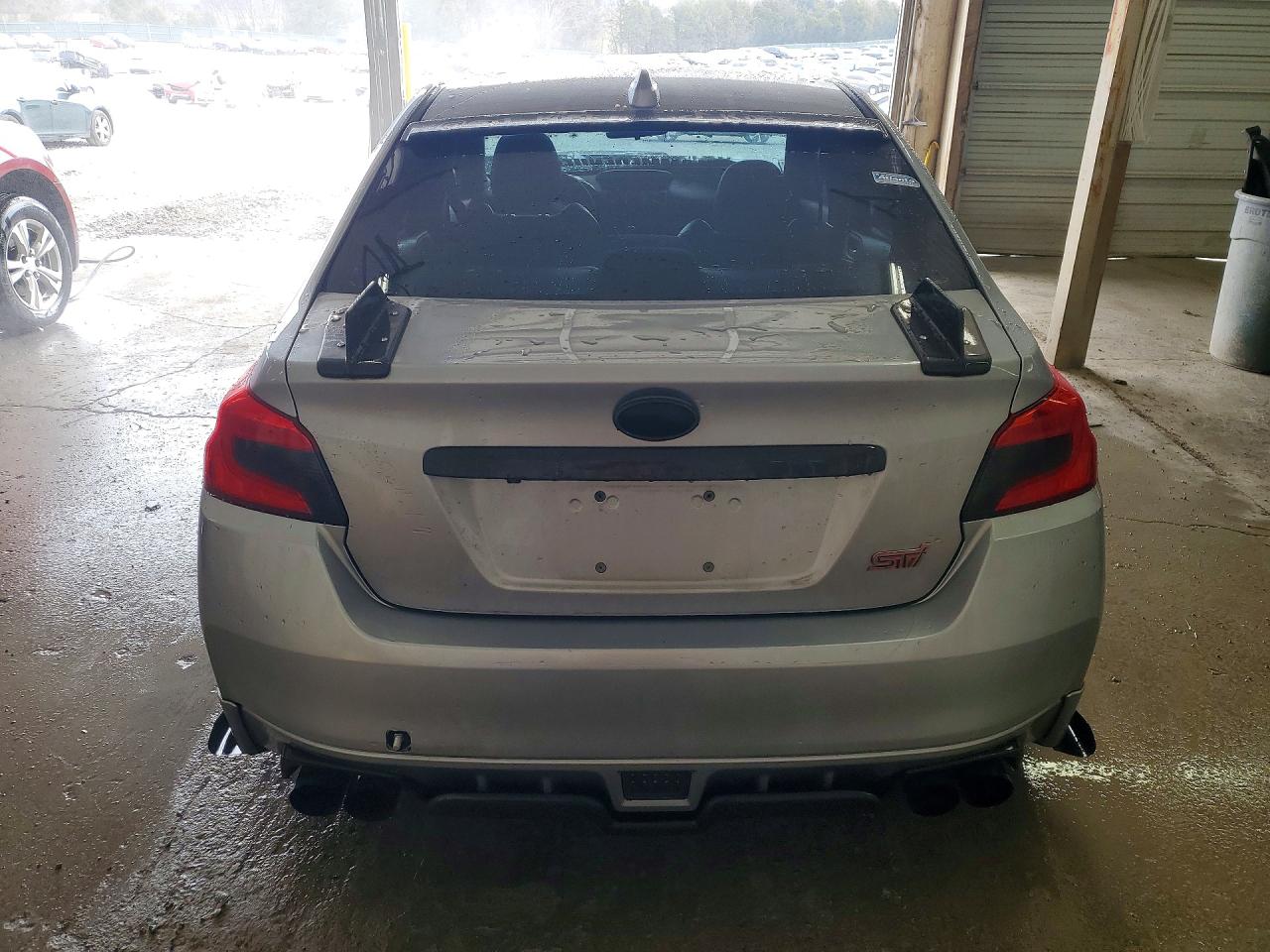 2018 SUBARU WRX STI photo 6