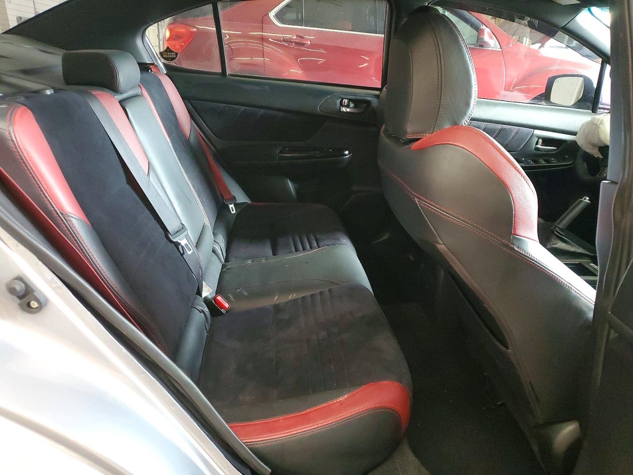 2018 SUBARU WRX STI photo 10