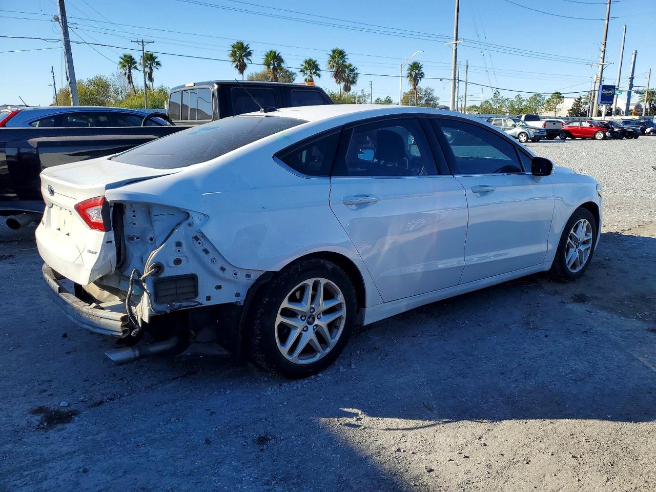2016 FORD FUSION SE photo 5