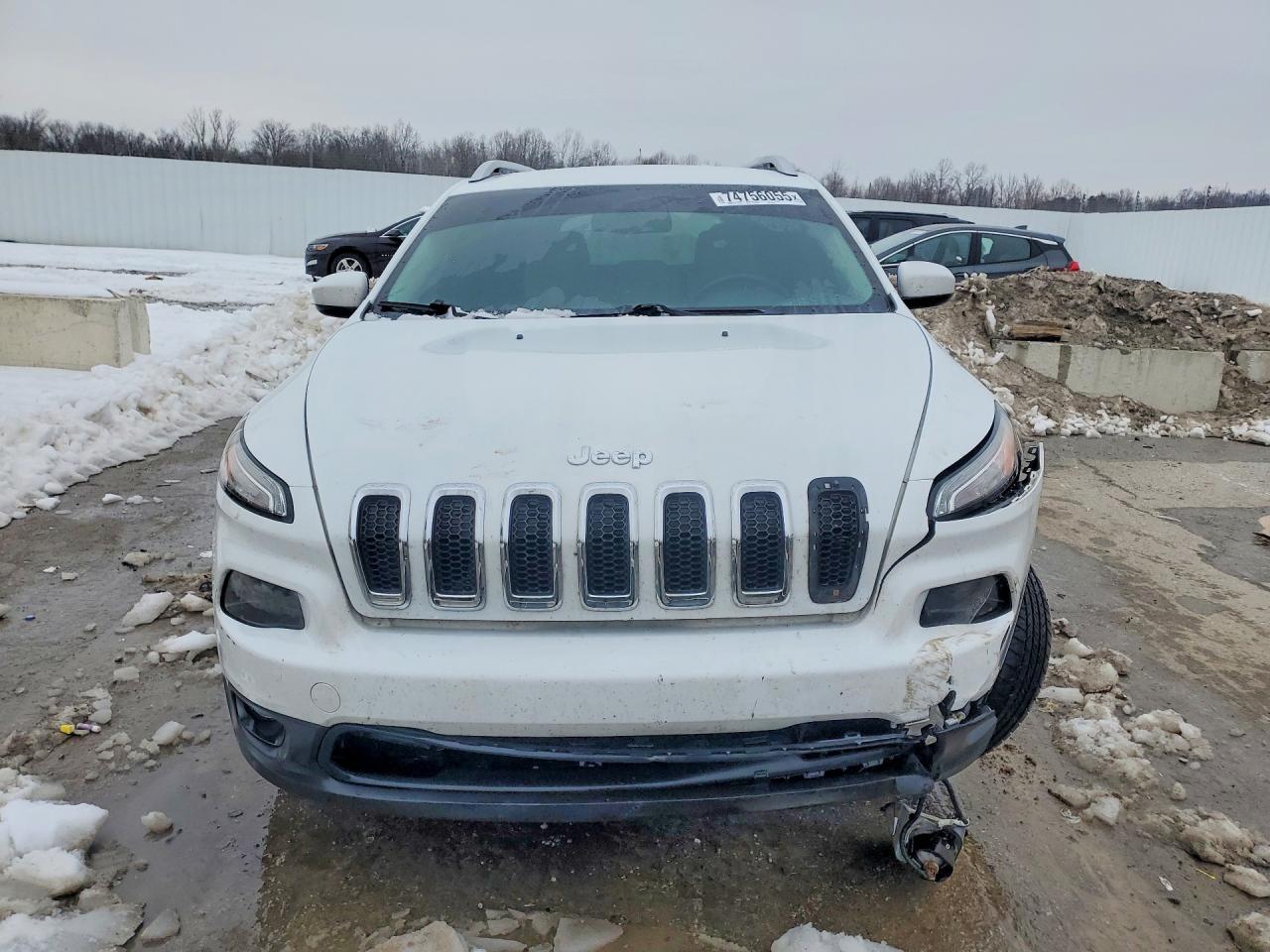 2015 JEEP CHEROKEE LATITUDE photo 9