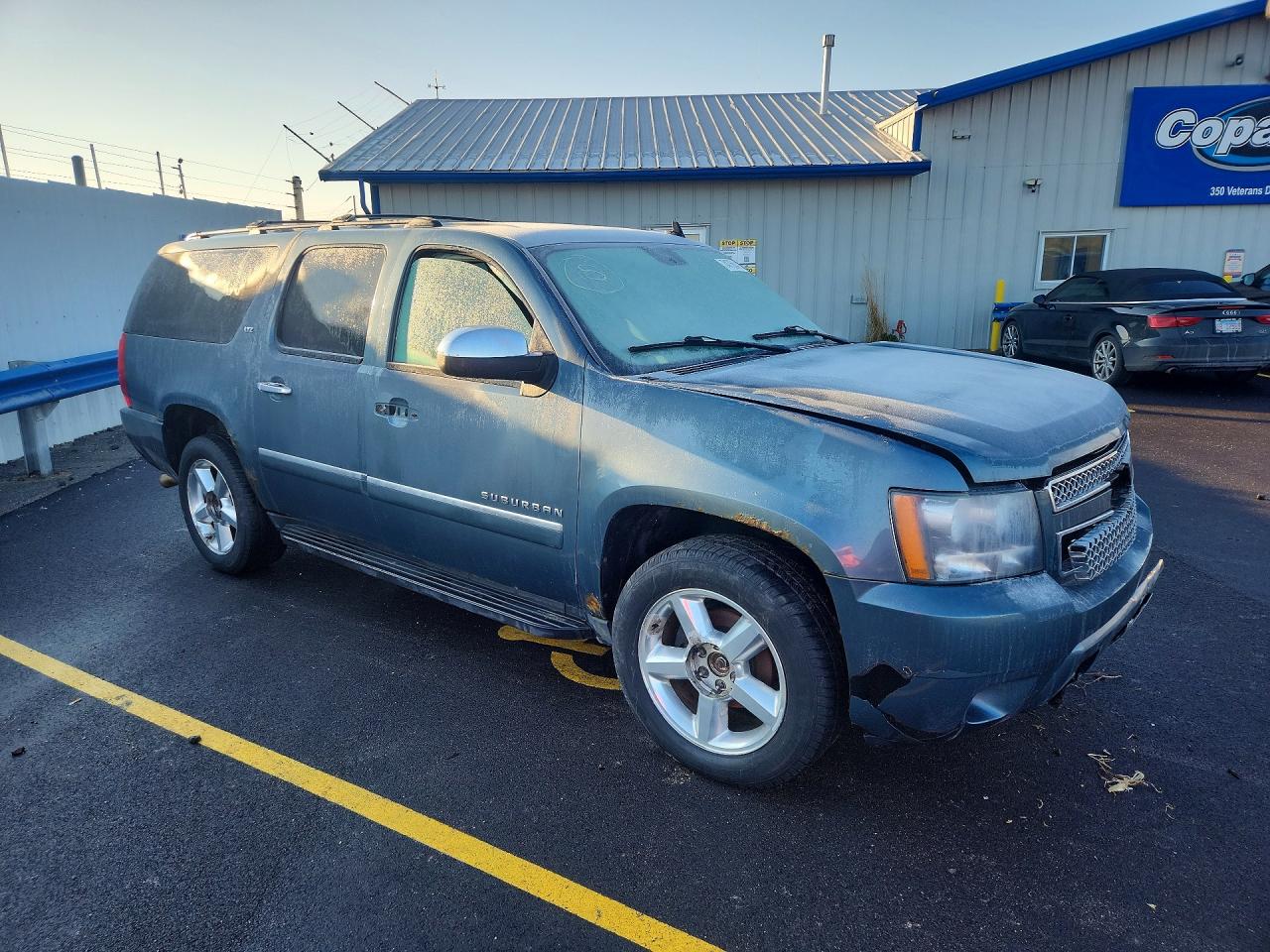 2010 CHEVROLET SUBURBAN K1500 LTZ photo 7