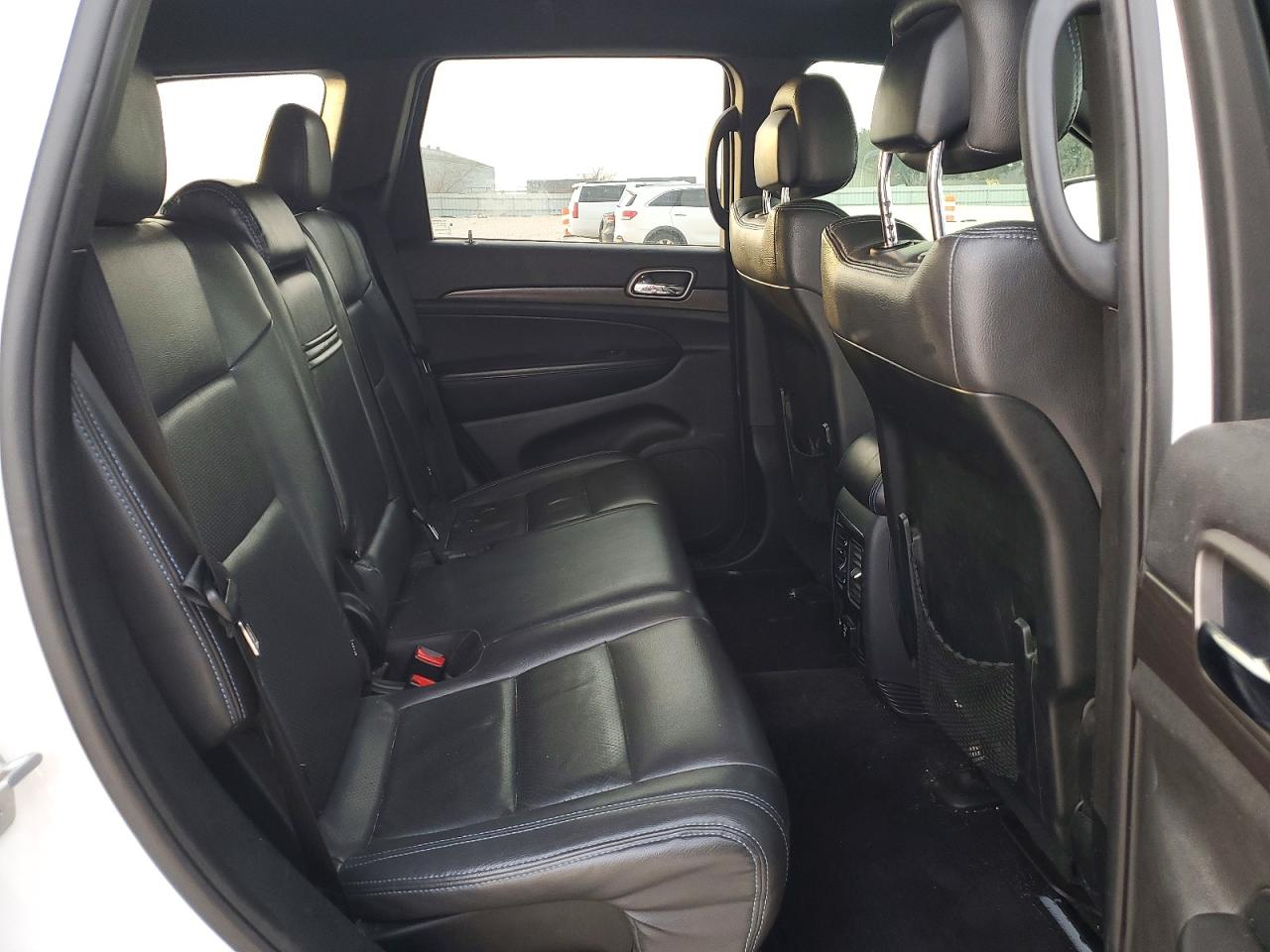 2018 JEEP GRAND CHEROKEE LAREDO photo 11
