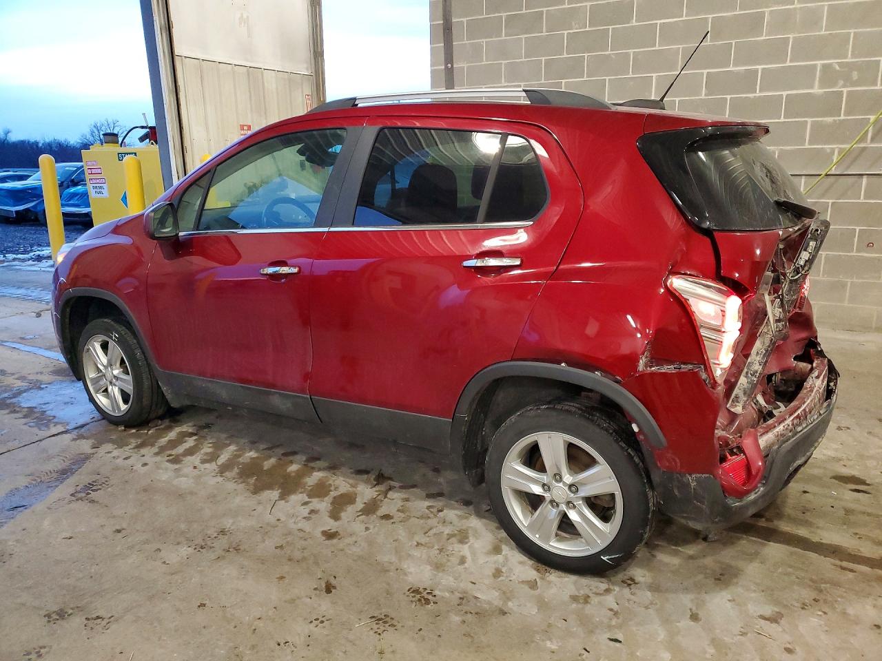 2019 CHEVROLET TRAX 1LT photo 3