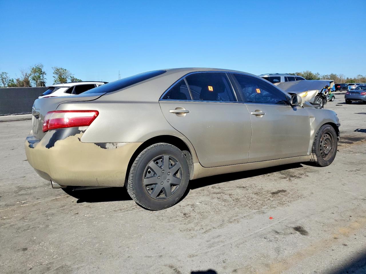 2009 TOYOTA CAMRY LE photo 5