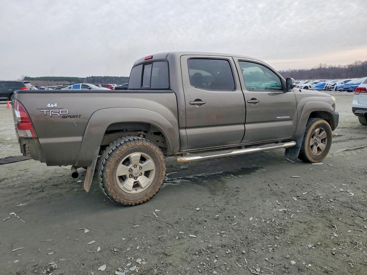 2013 TOYOTA TACOMA DOUBLE CAB PRERUNNER photo 5