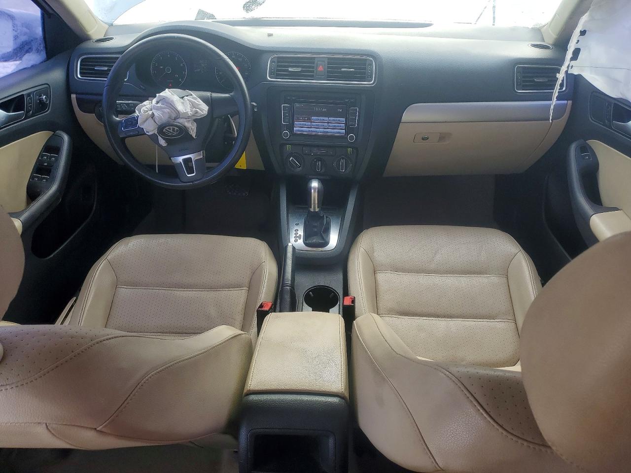 2013 VOLKSWAGEN JETTA SE photo 15