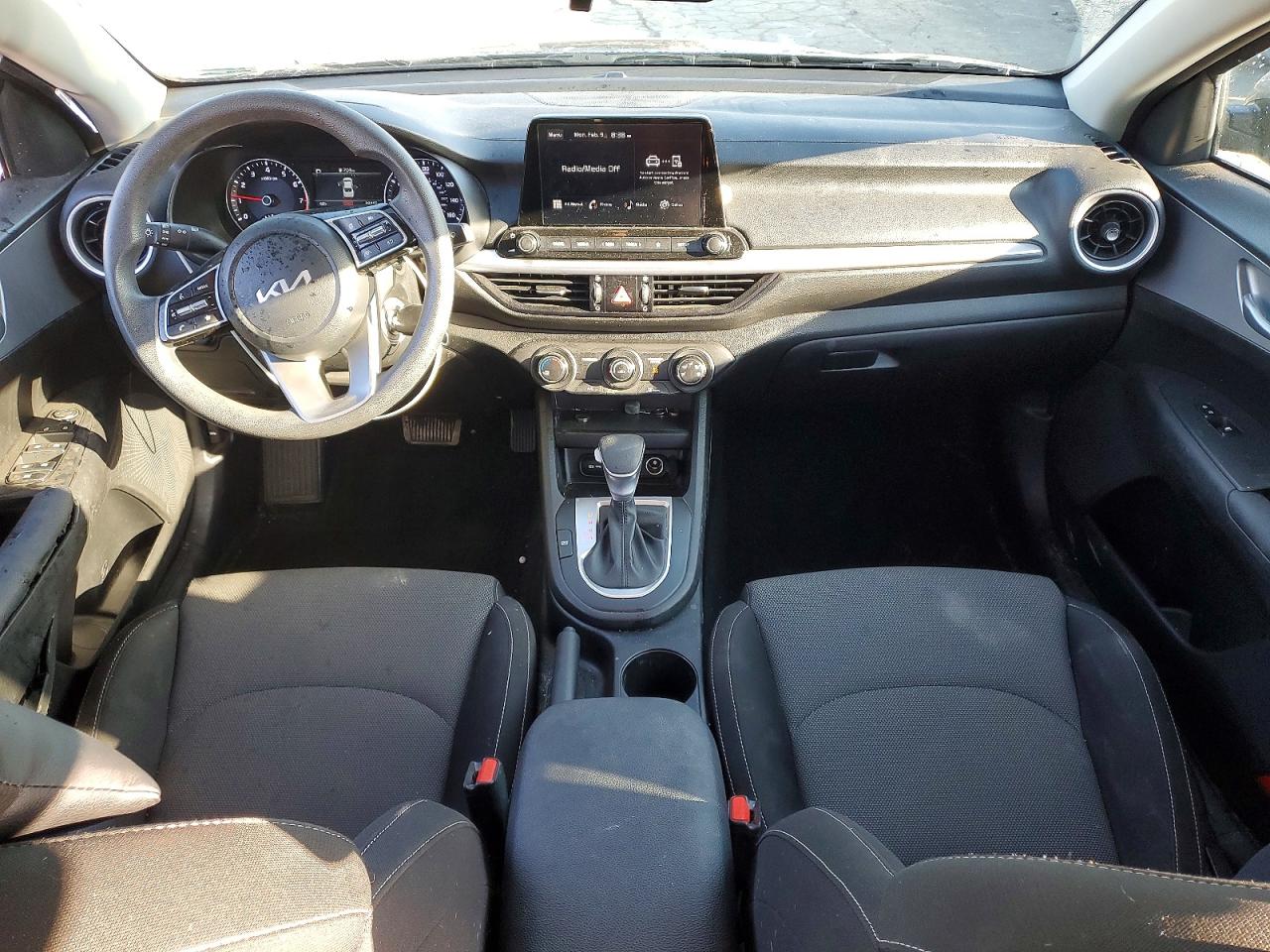 2023 KIA FORTE LXS photo 8