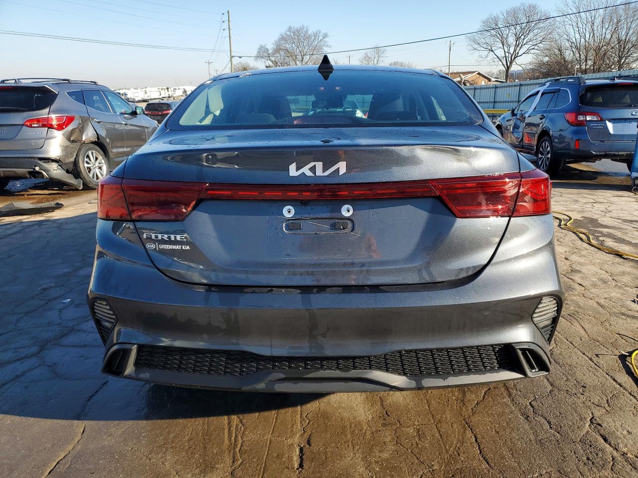 2023 KIA FORTE LXS photo 6