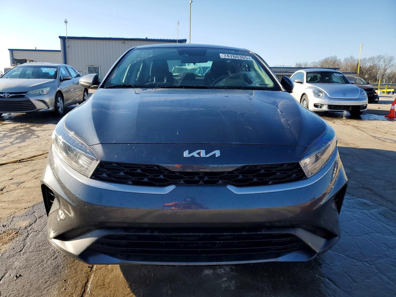 2023 KIA FORTE LXS photo 5