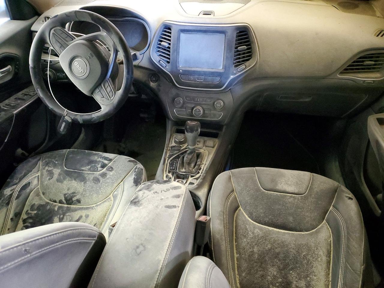 2019 JEEP CHEROKEE LIMITED photo 15