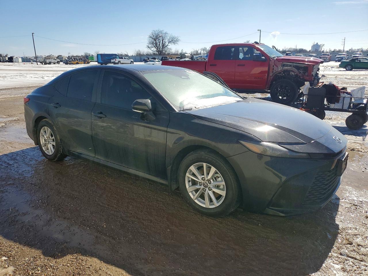 2025 TOYOTA CAMRY photo 4