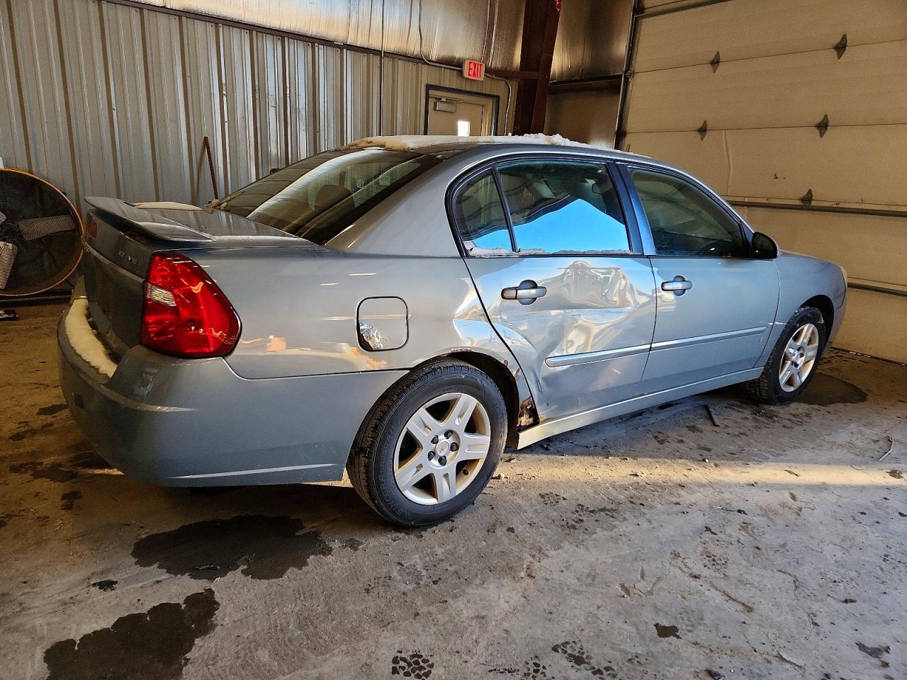 2007 CHEVROLET MALIBU LT photo 3