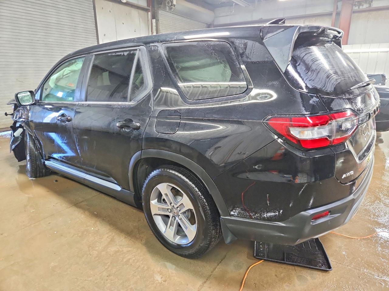 2025 HONDA PILOT EXL photo 3