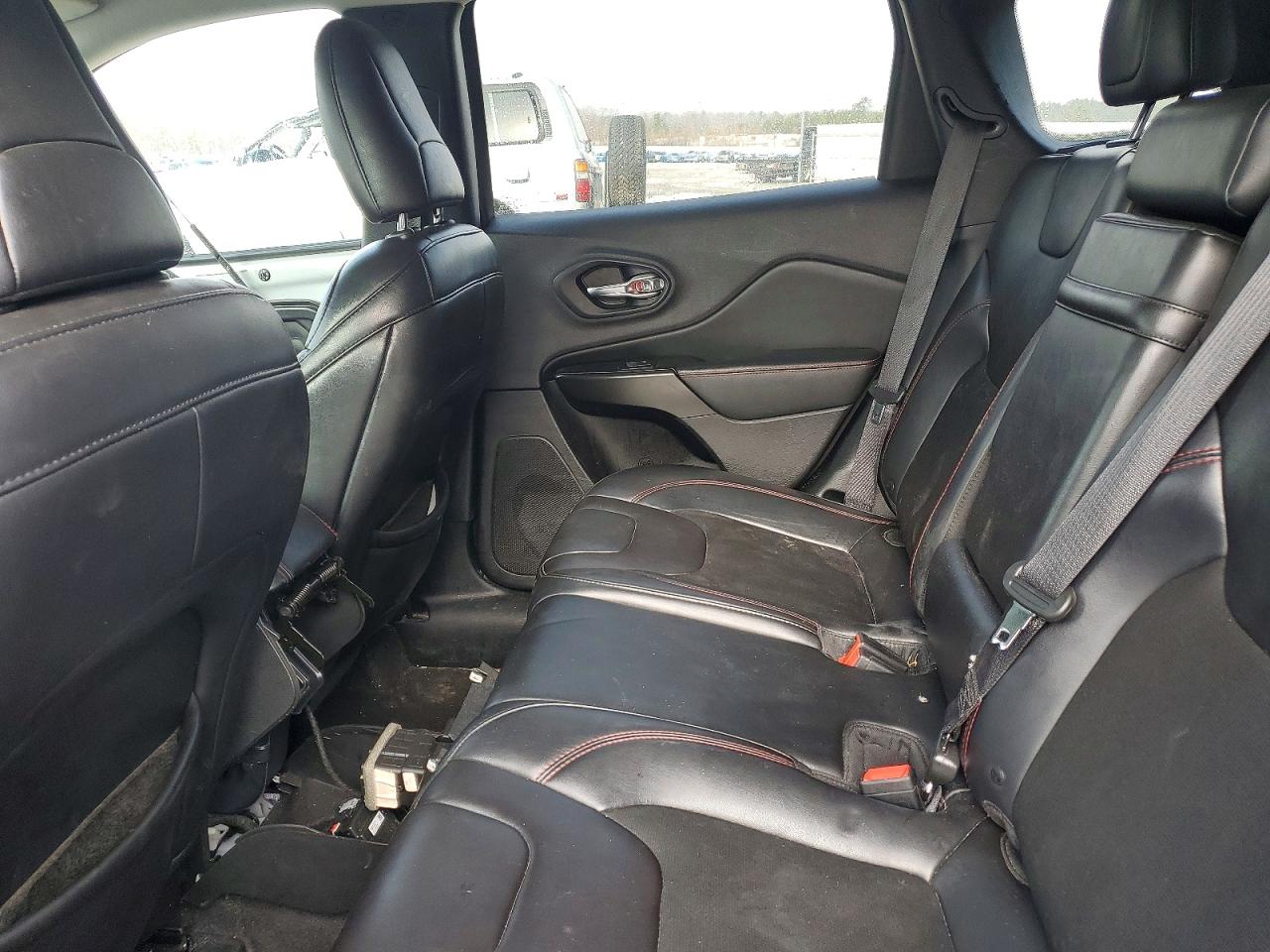 2019 JEEP CHEROKEE TRAILHAWK photo 31