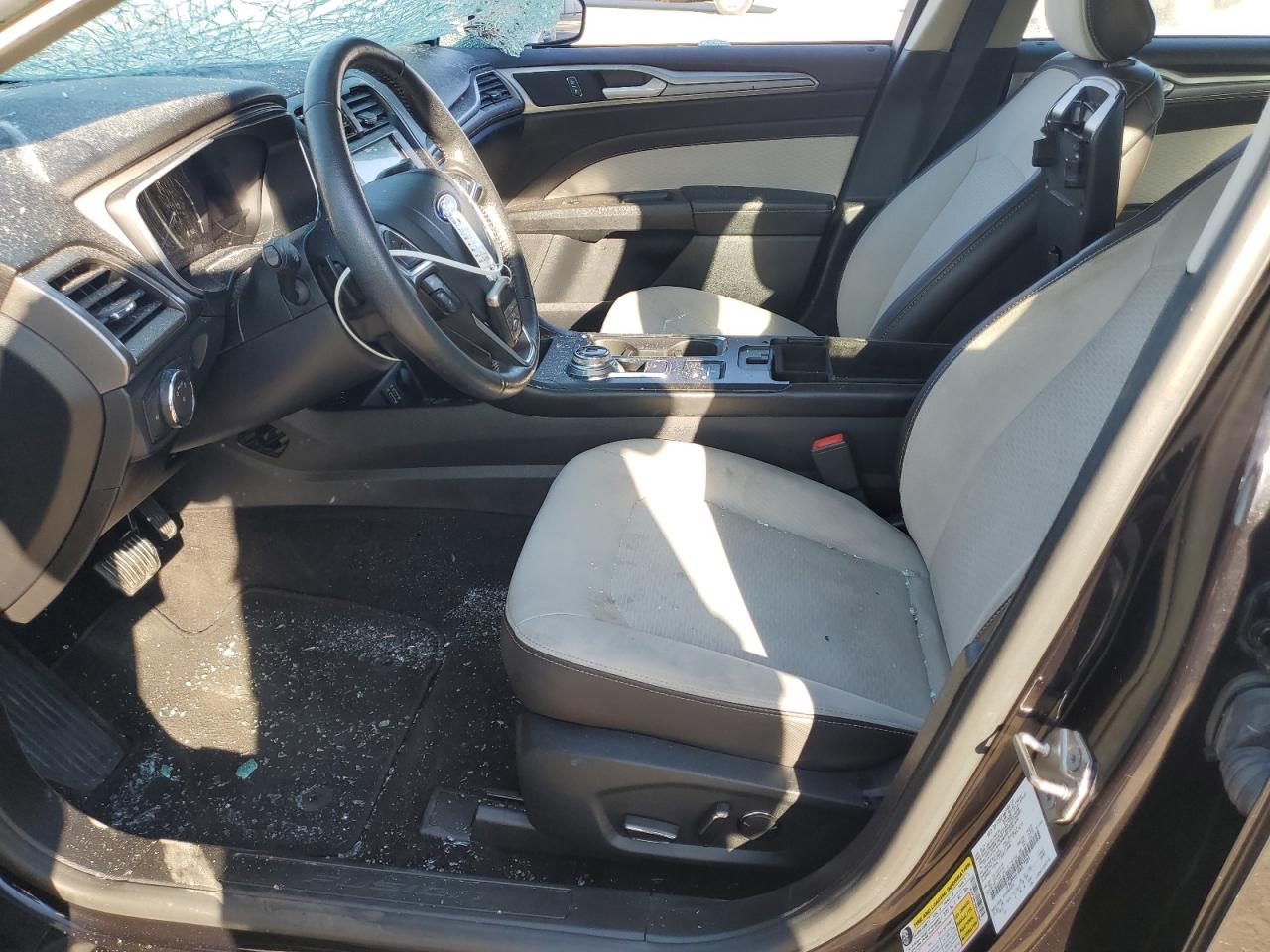 2019 FORD FUSION SE photo 13