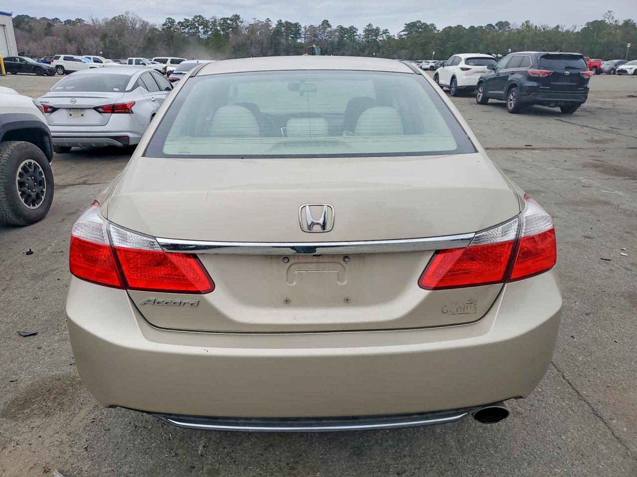 2015 HONDA ACCORD EX photo 6