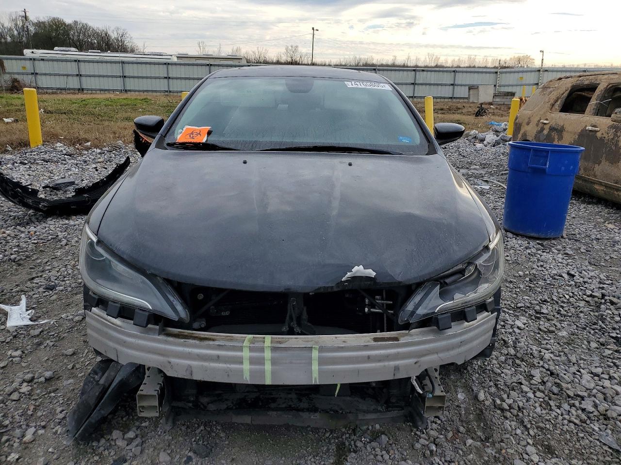 2016 CHRYSLER 200 LIMITED photo 9