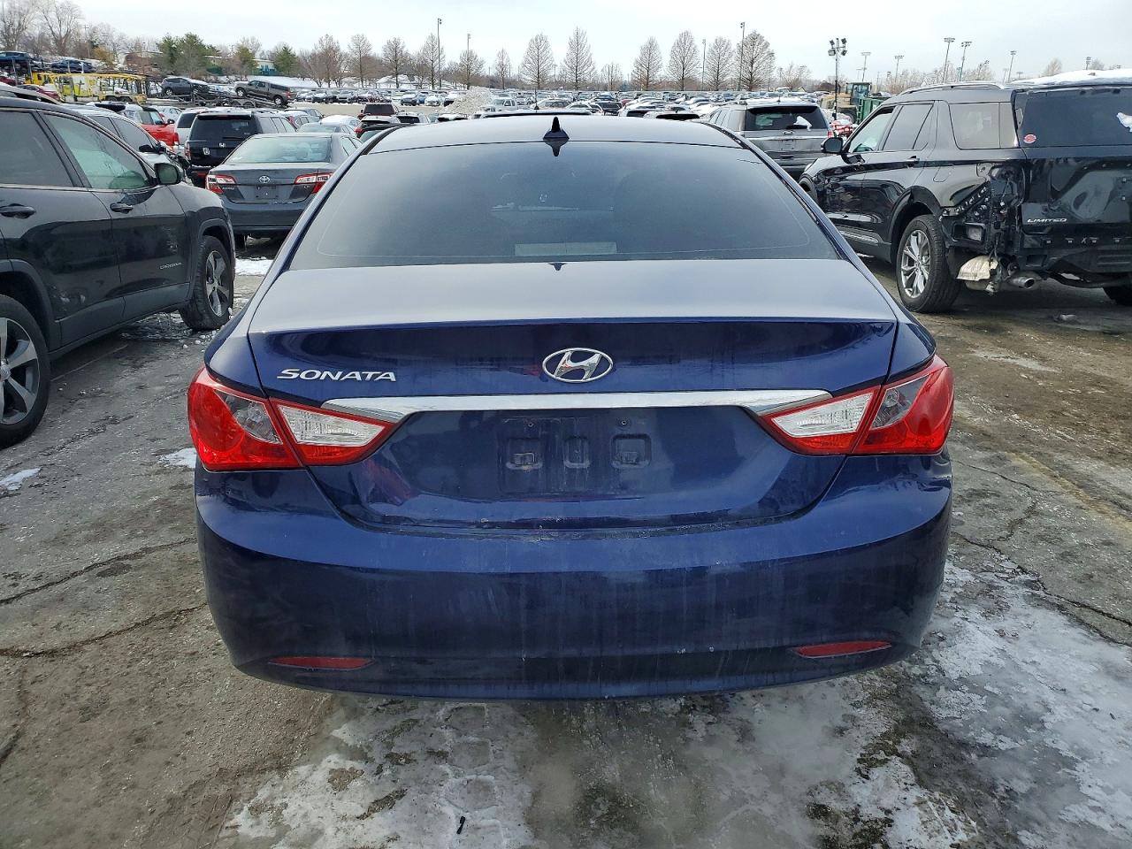 2013 HYUNDAI SONATA GLS photo 16