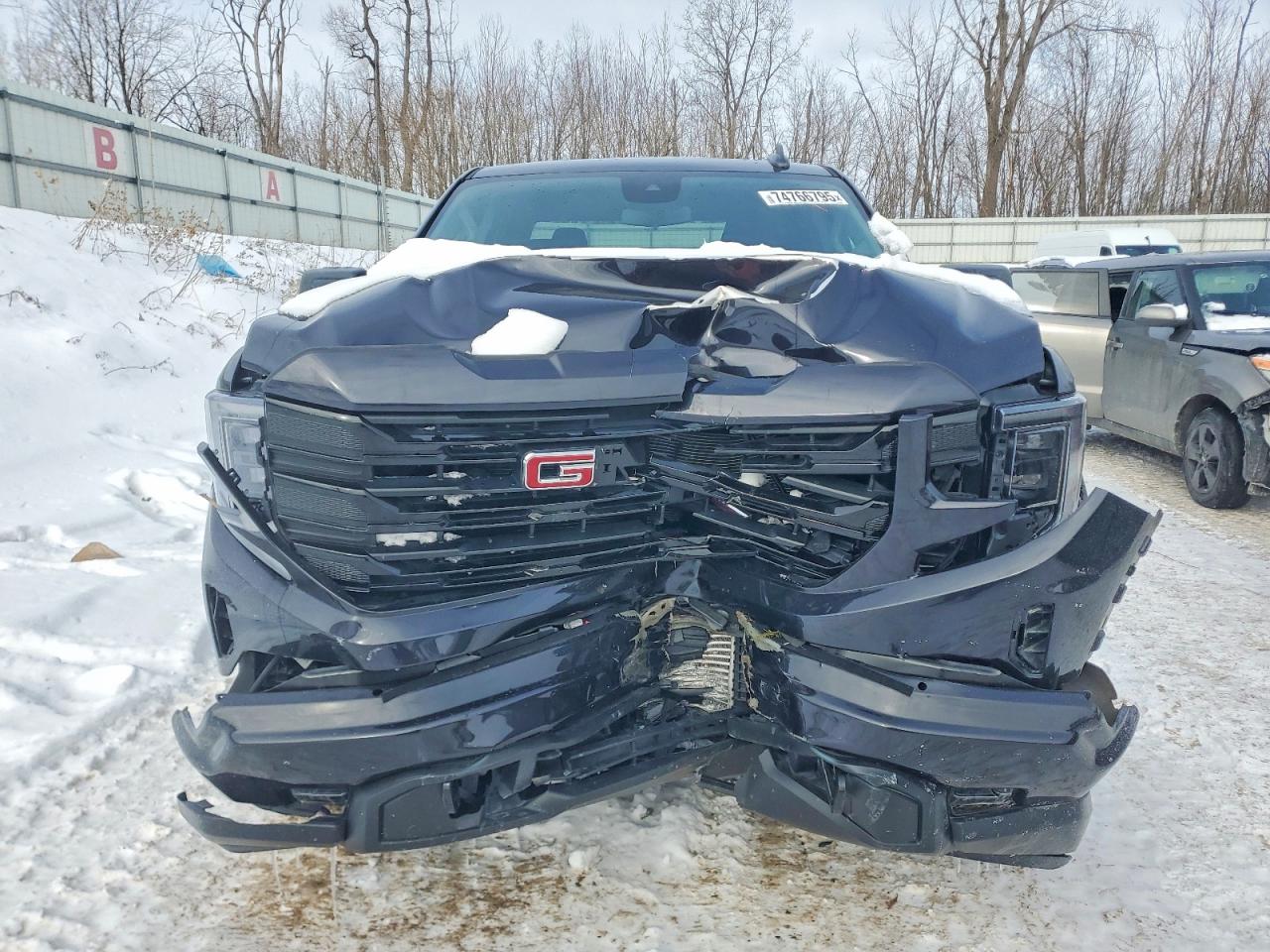 2025 GMC SIERRA K1500 ELEVATION-L photo 9