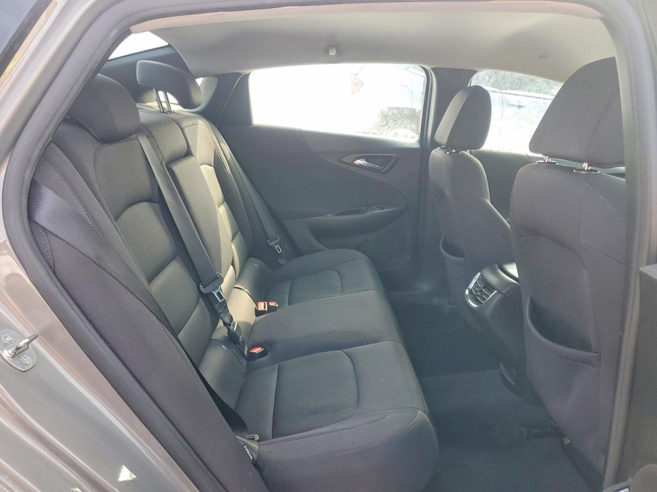 2017 CHEVROLET MALIBU LT photo 10