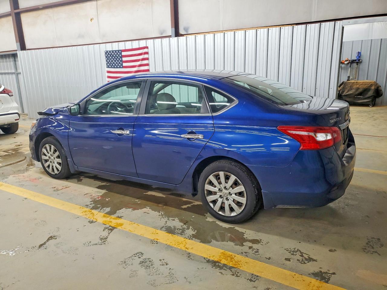 2016 NISSAN SENTRA S photo 2