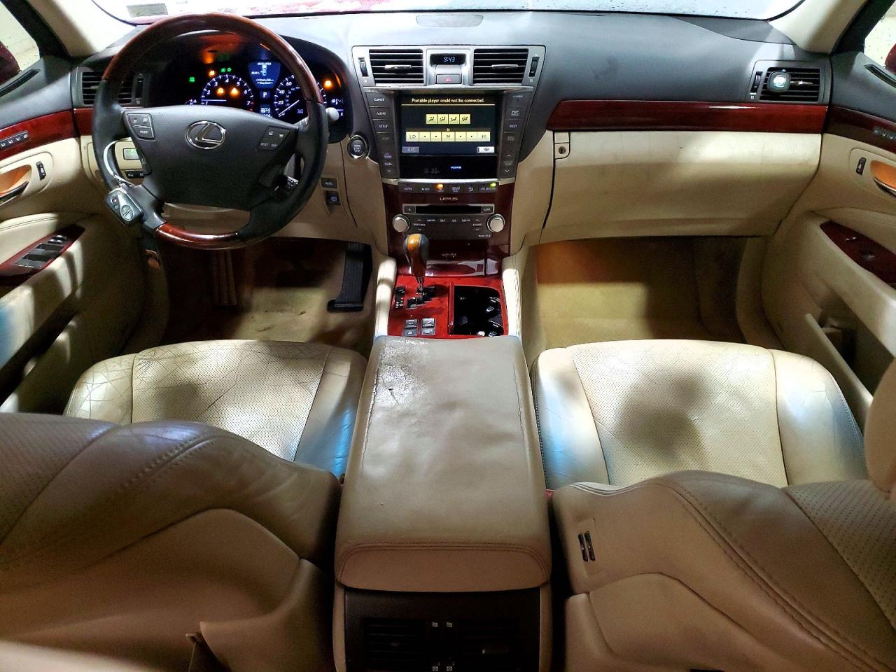 2010 LEXUS LS photo 8