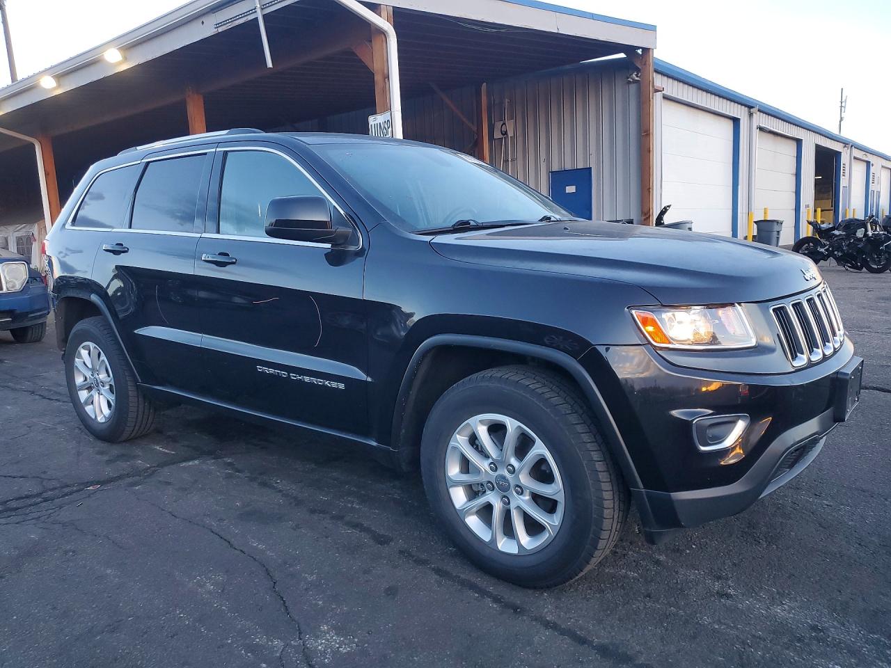 2014 JEEP GRAND CHEROKEE LAREDO photo 4