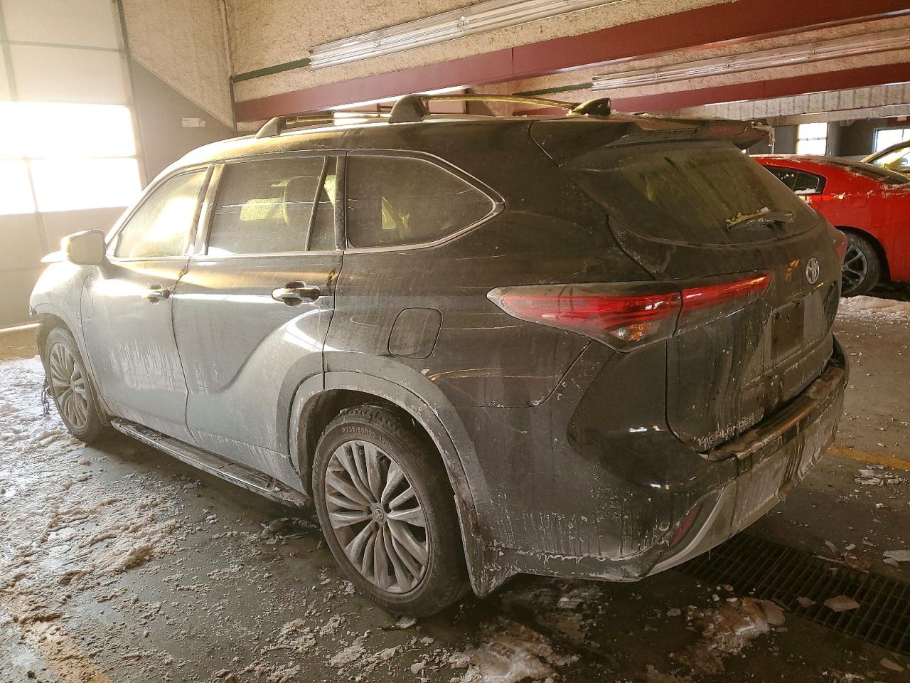 2022 TOYOTA HIGHLANDER HYBRID PLATINUM photo 2