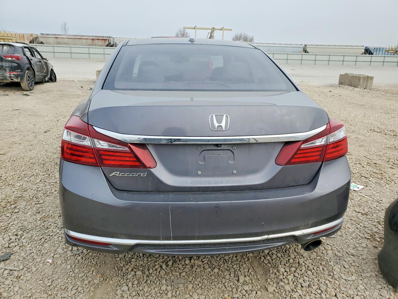 2016 HONDA ACCORD EXL photo 6